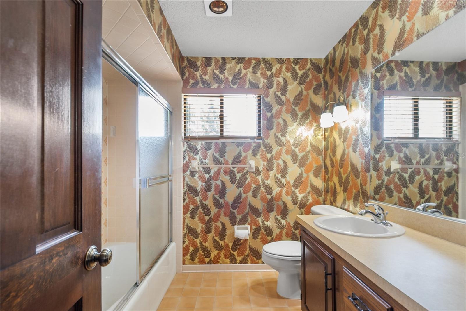 Image 28 of 43 For 330 Sanchez Avenue