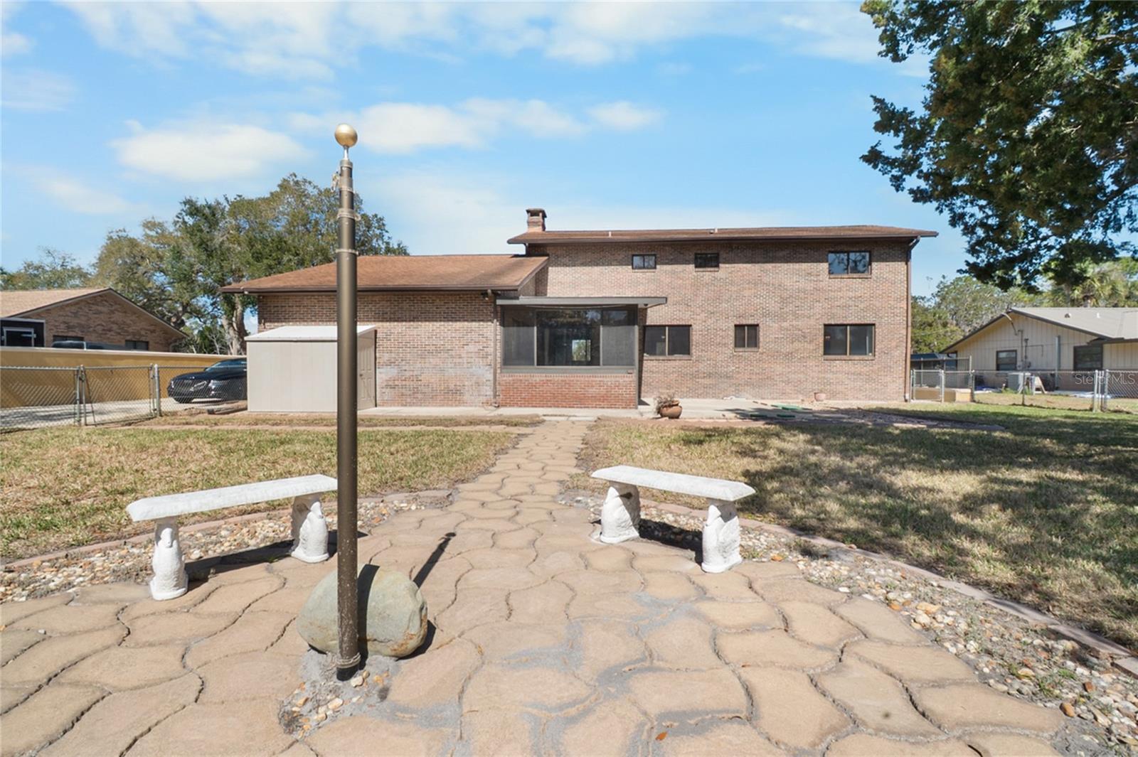 Image 40 of 43 For 330 Sanchez Avenue