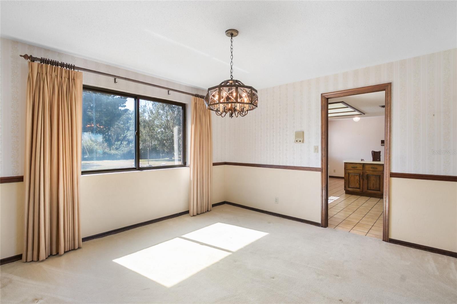 Image 9 of 43 For 330 Sanchez Avenue