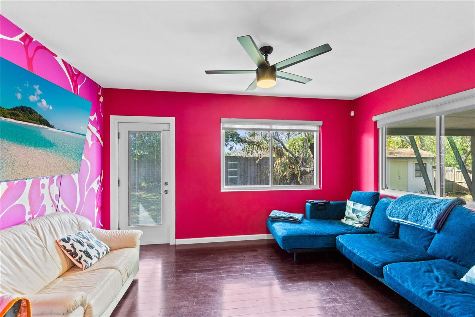 Image 12 of 34 For 958 Hanover Avenue