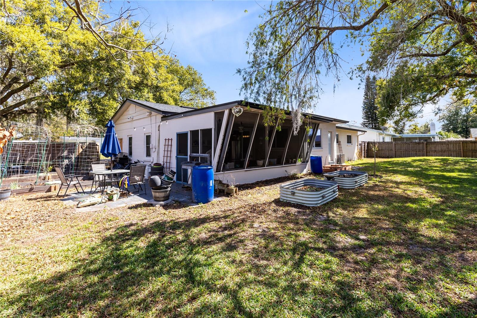 Image 33 of 34 For 958 Hanover Avenue