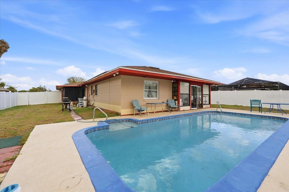 Image 26 of 32 For 912 Heron Circle