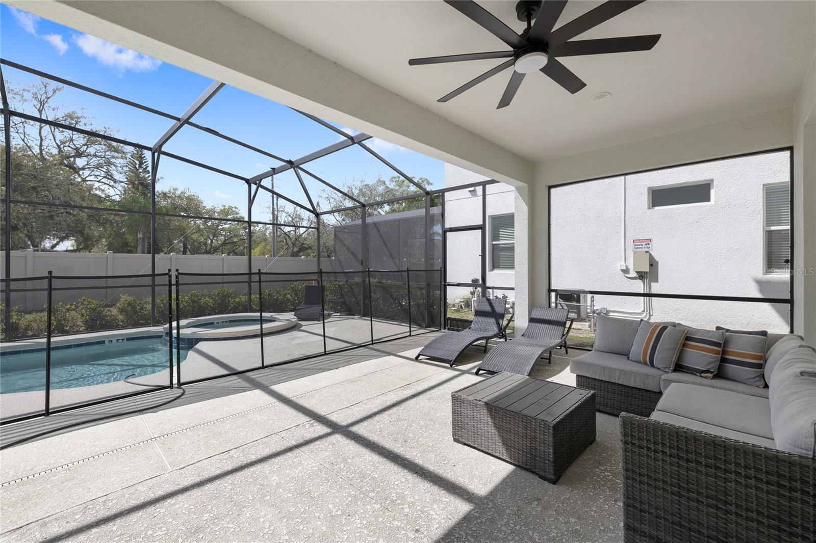 Image 35 of 63 For 290 Marcello Boulevard