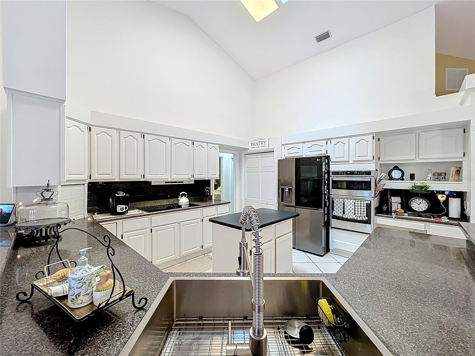 Image 18 of 65 For 635 Chocktaw Street