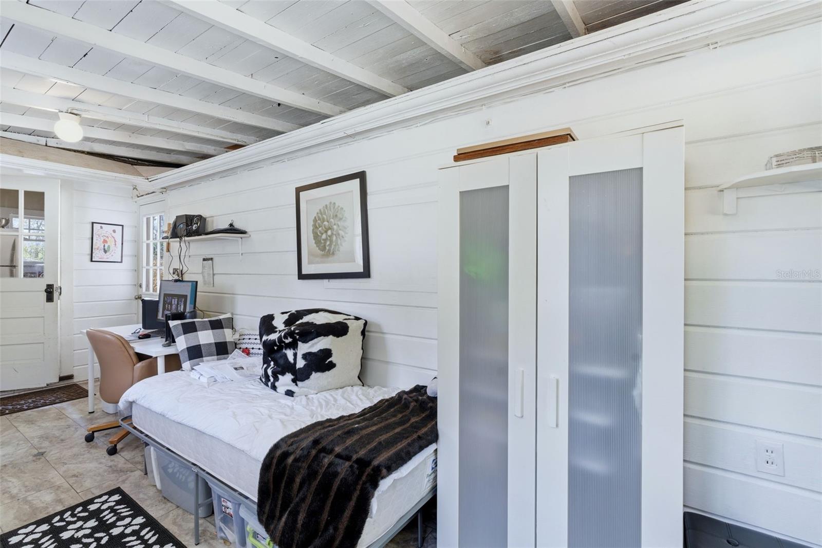 Image 19 of 38 For 441 Kentucky Avenue