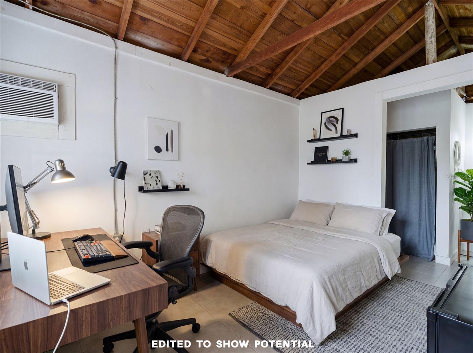 Image 25 of 38 For 441 Kentucky Avenue