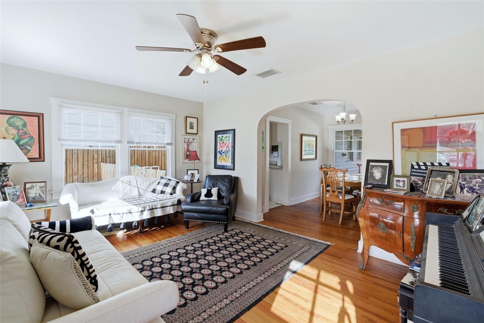 Image 3 of 38 For 441 Kentucky Avenue