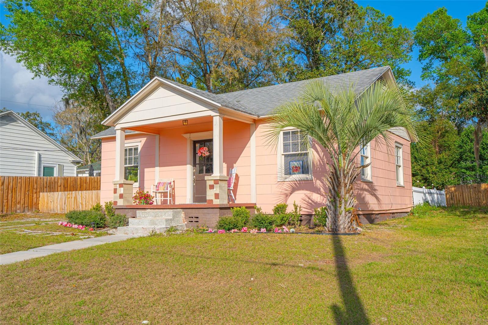 Image 33 of 38 For 441 Kentucky Avenue