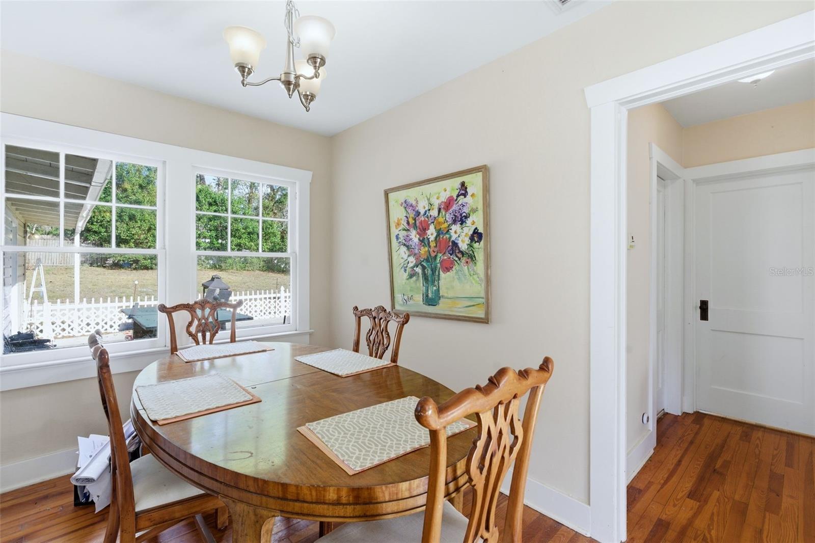 Image 8 of 38 For 441 Kentucky Avenue