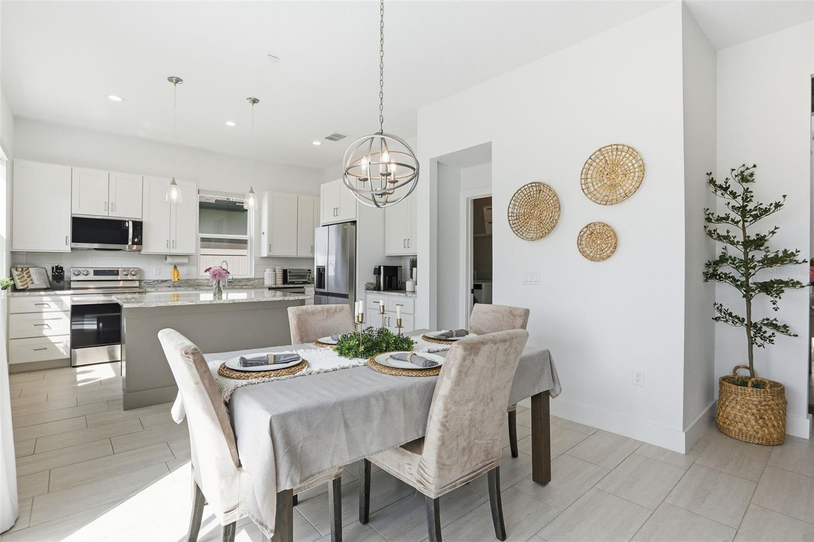 Image 11 of 47 For 1036 Courtland Street