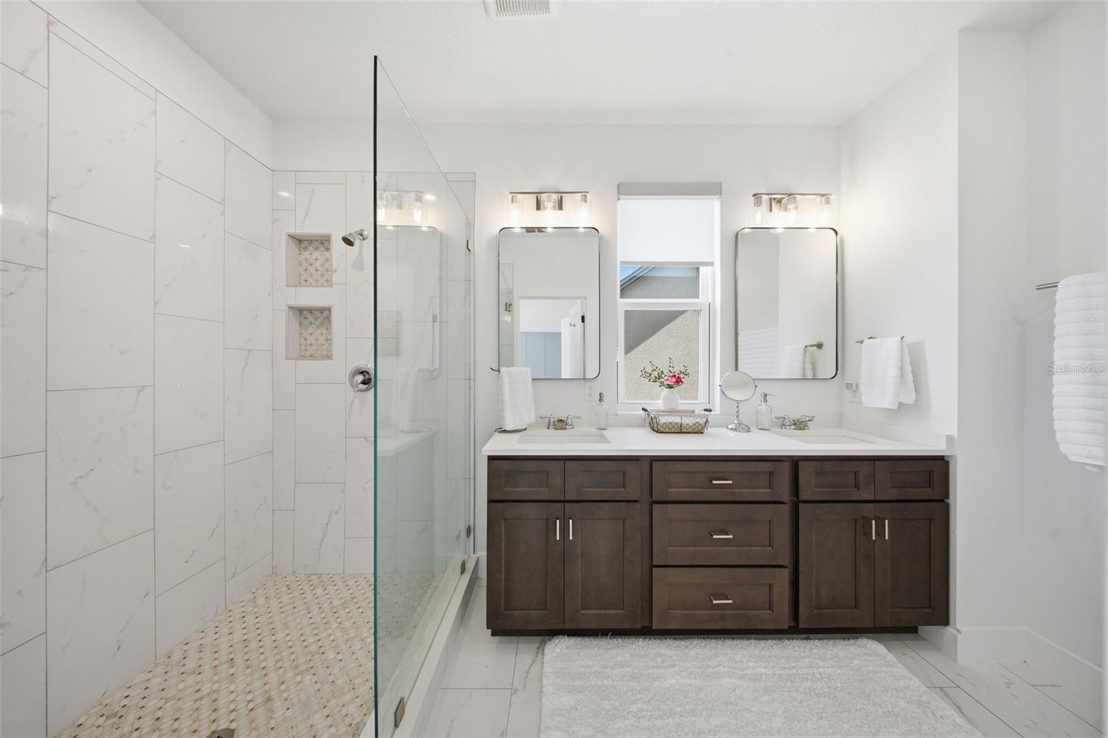 Image 21 of 47 For 1036 Courtland Street