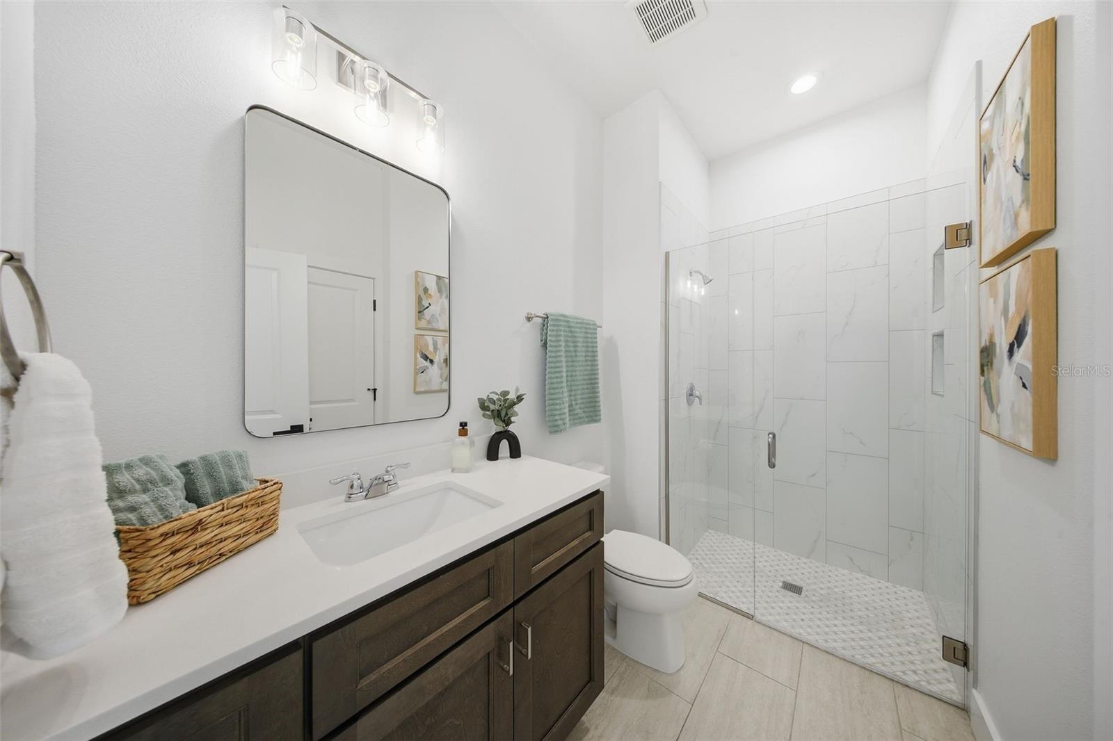 Image 24 of 47 For 1036 Courtland Street