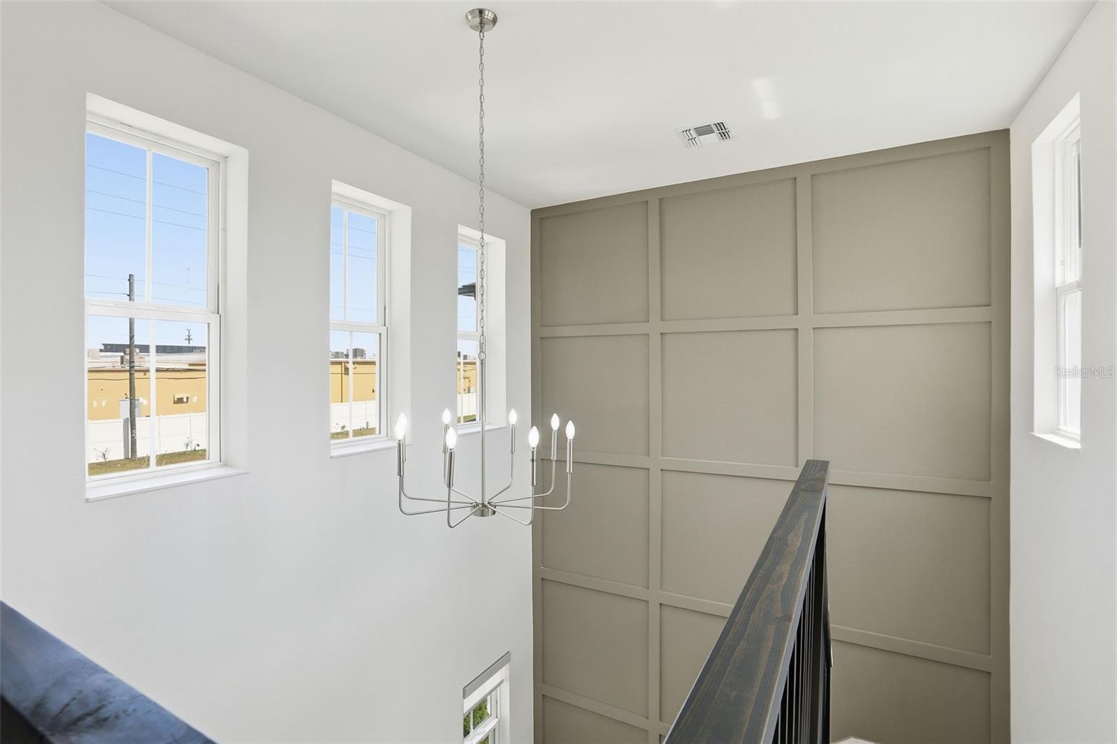 Image 32 of 47 For 1036 Courtland Street