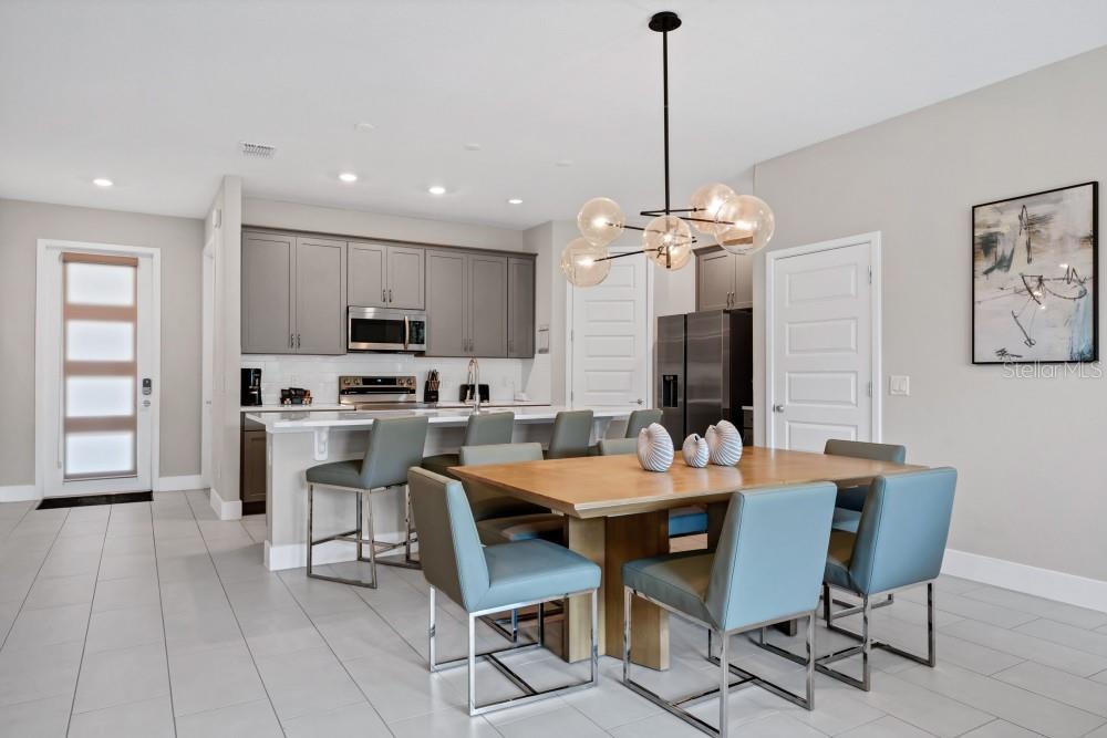 Image 7 of 37 For 7846 Spectrum Drive