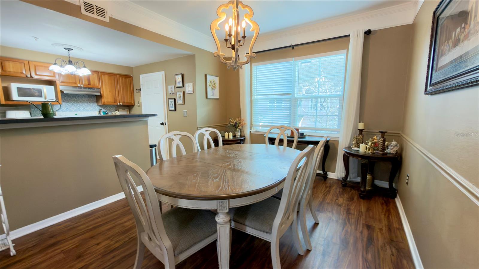 Image 18 of 96 For 6624 Time Square Avenue 102