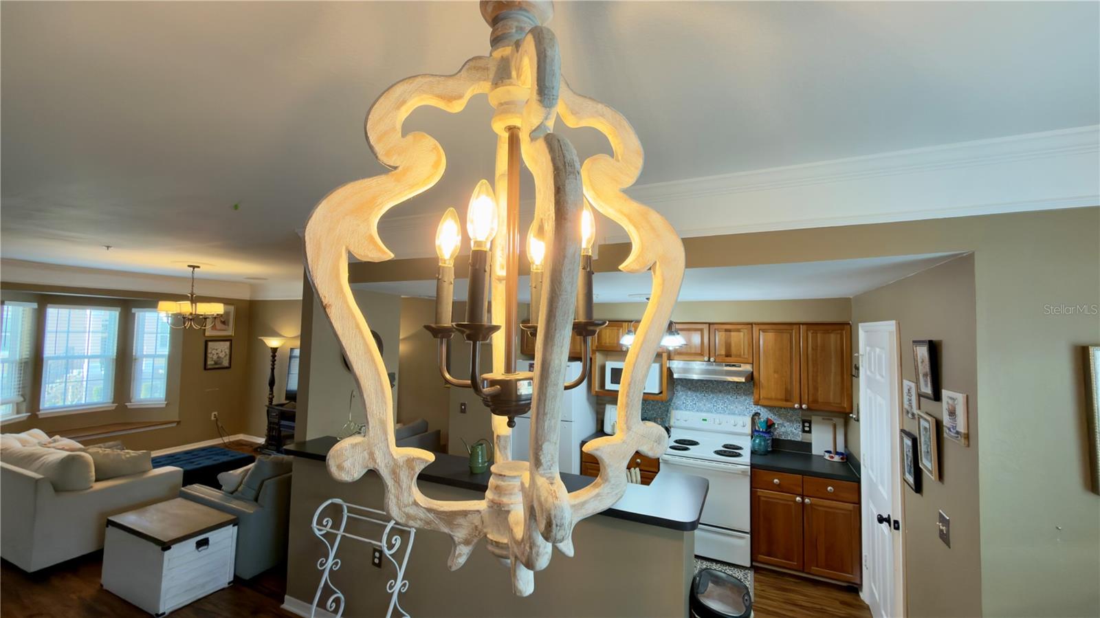 Image 19 of 96 For 6624 Time Square Avenue 102