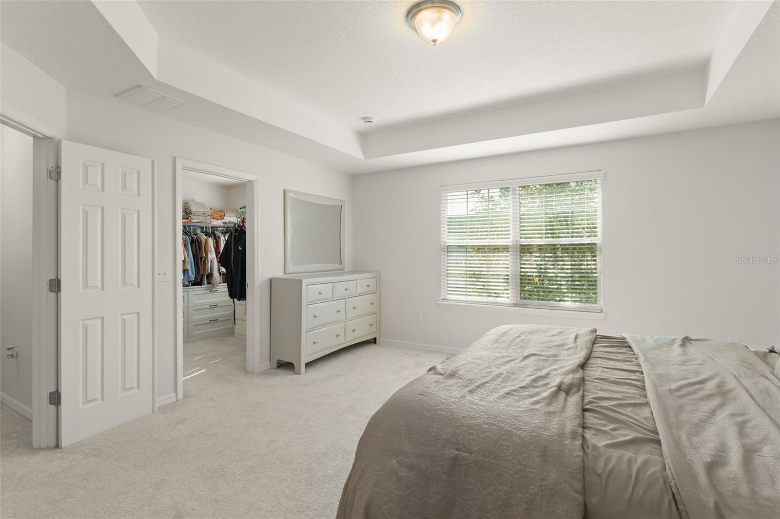 Image 25 of 50 For 12121 Silverlake Park Drive