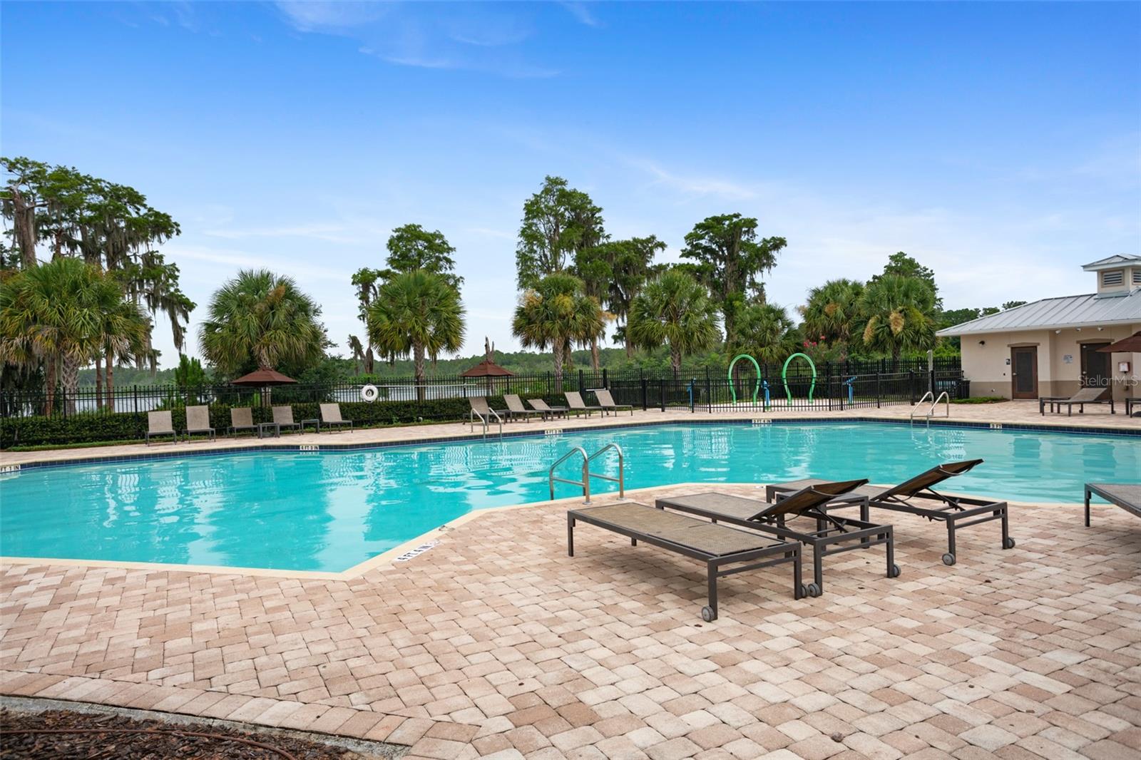 Image 45 of 50 For 12121 Silverlake Park Drive