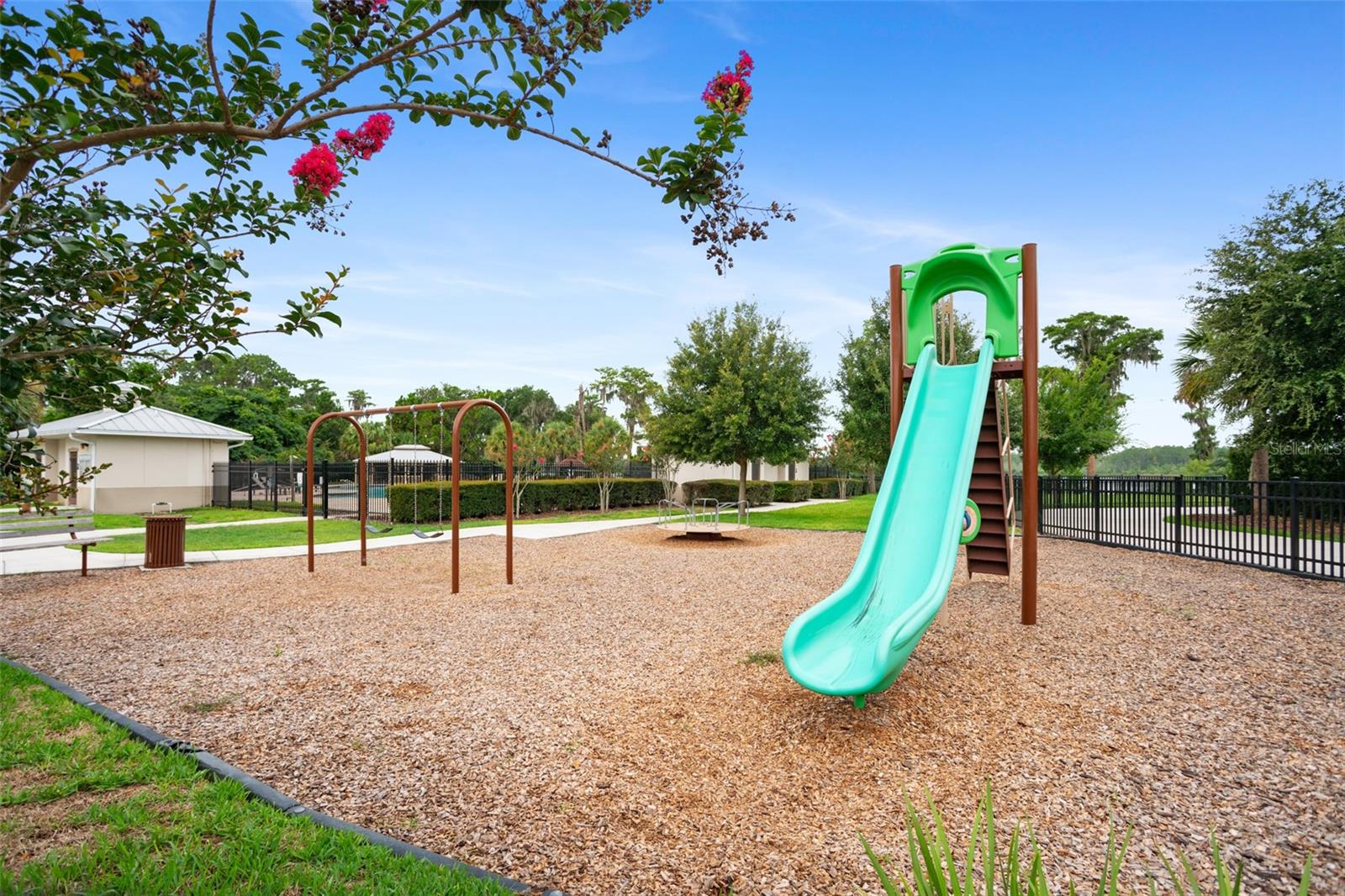 Image 46 of 50 For 12121 Silverlake Park Drive