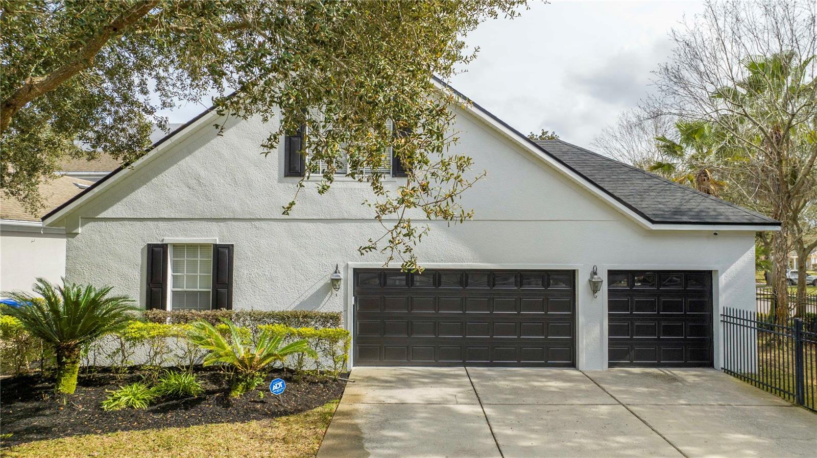 Image 16 of 100 For 11339 Camden Park Drive