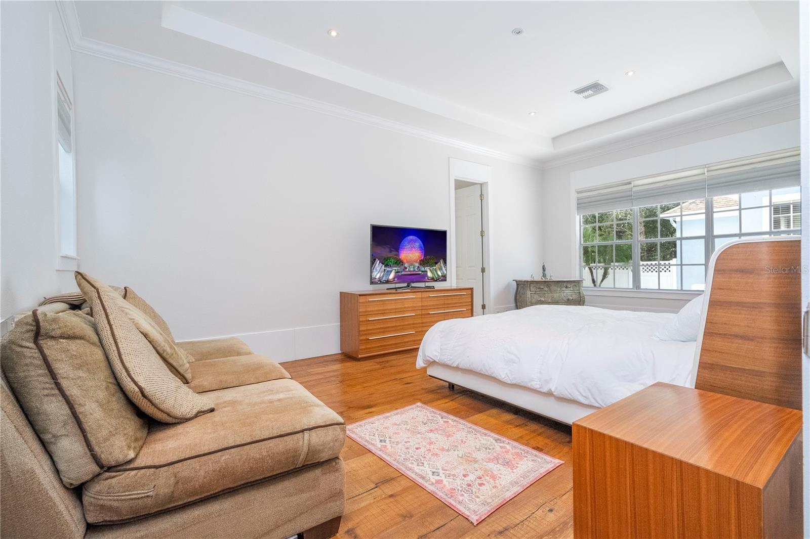 Image 55 of 100 For 11339 Camden Park Drive