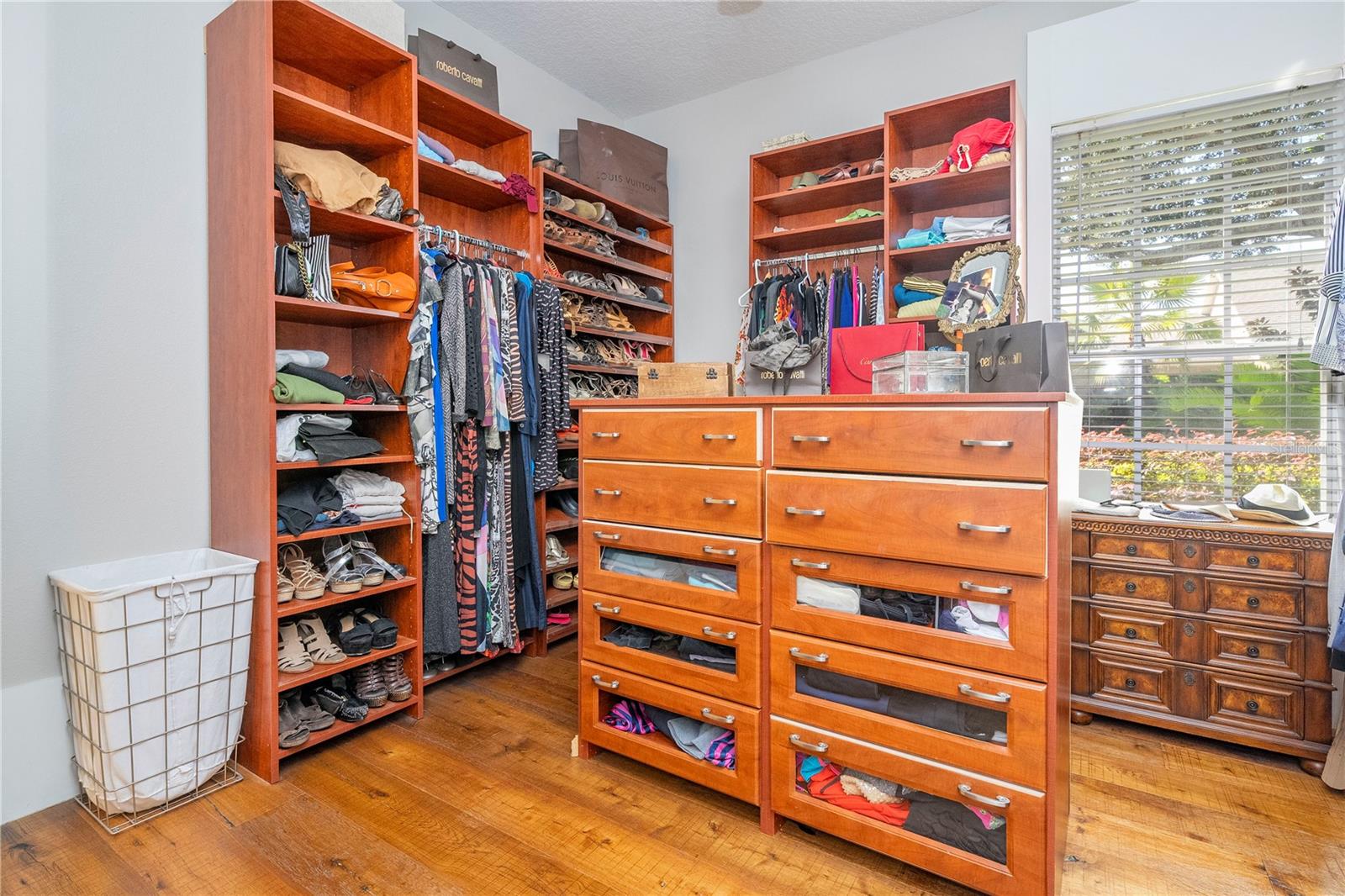 Image 78 of 100 For 11339 Camden Park Drive