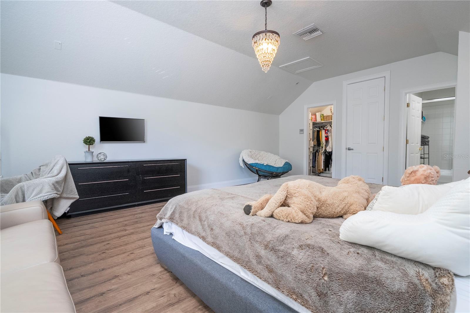 Image 98 of 100 For 11339 Camden Park Drive