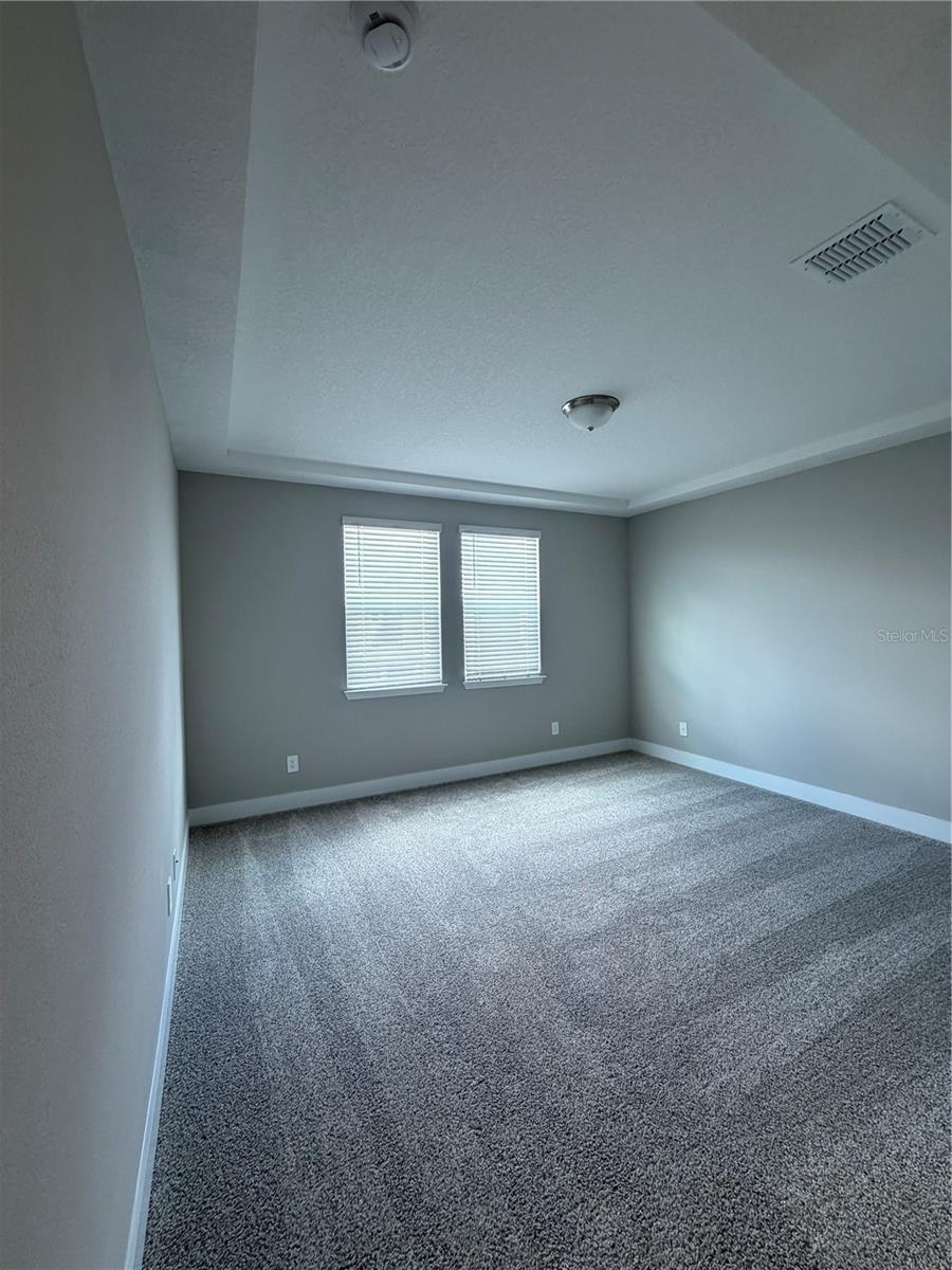 Image 15 of 27 For 5106 Railroad Vine Alley