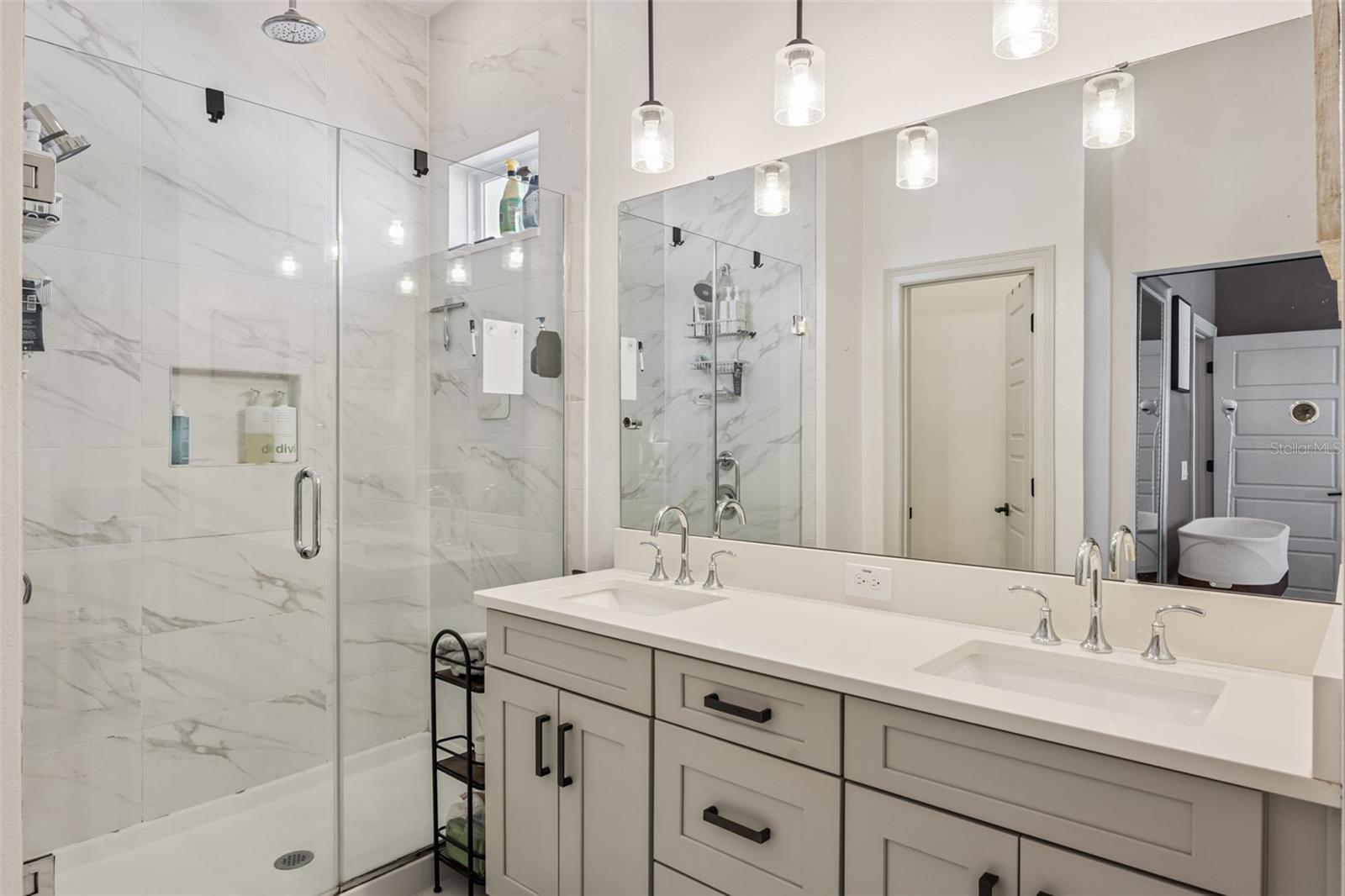 Image 21 of 40 For 1015 Lychee Court