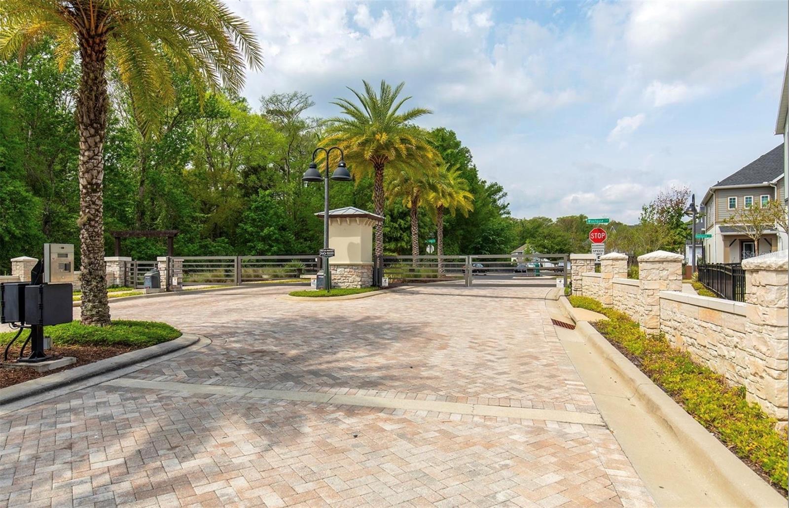 Image 32 of 40 For 1015 Lychee Court