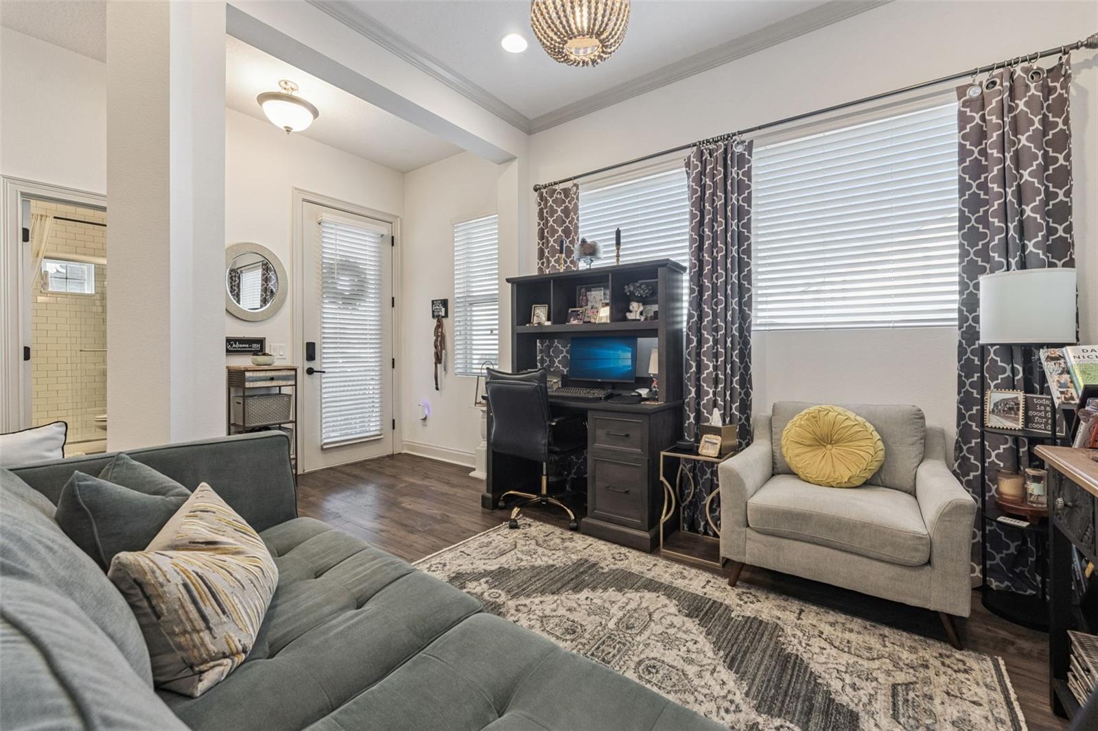 Image 4 of 40 For 1015 Lychee Court