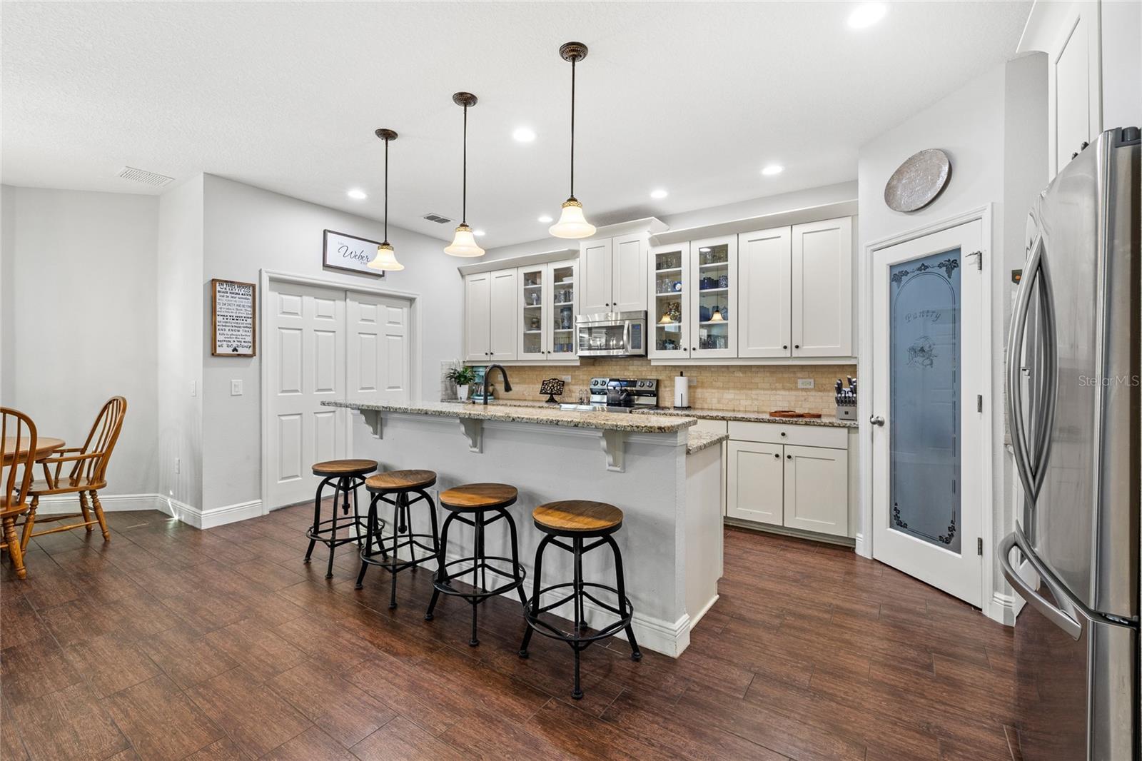 Image 12 of 40 For 11816 Angle Pond Avenue