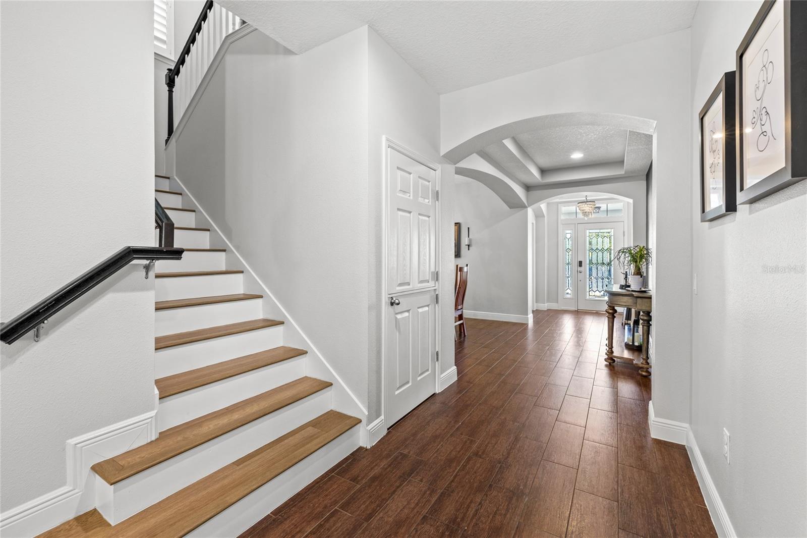 Image 17 of 40 For 11816 Angle Pond Avenue