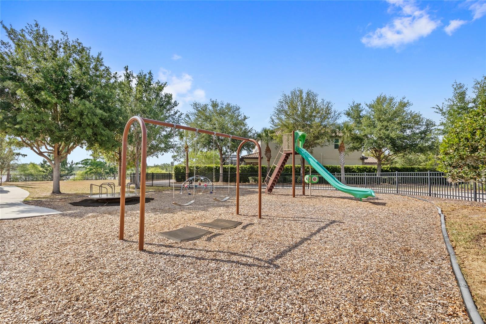 Image 33 of 40 For 11816 Angle Pond Avenue