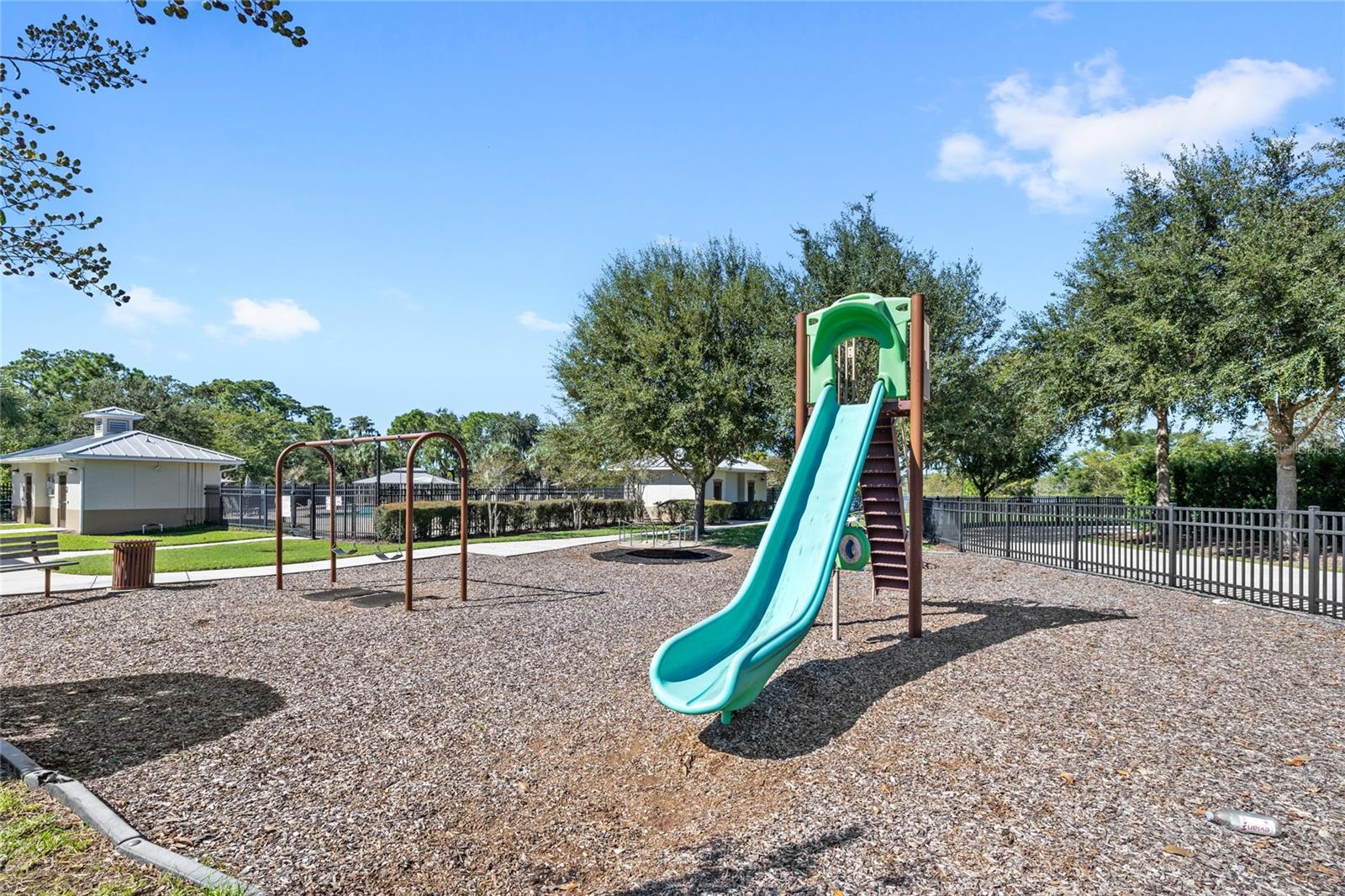 Image 34 of 40 For 11816 Angle Pond Avenue