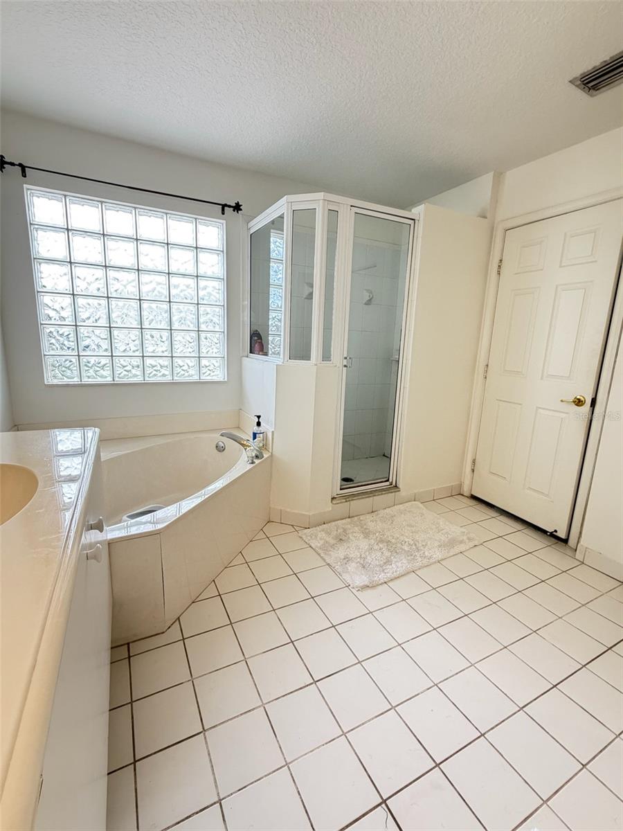 Image 12 of 29 For 16223 15th Street