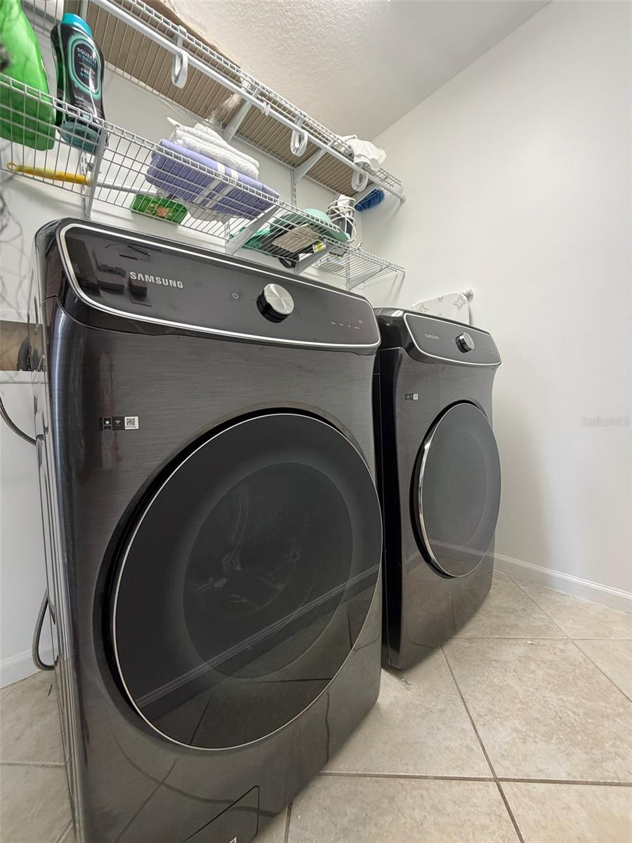 Image 25 of 29 For 16223 15th Street