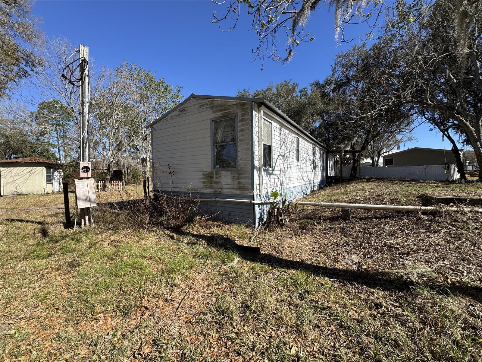 Image 12 of 26 For 8921 Hammock Loop