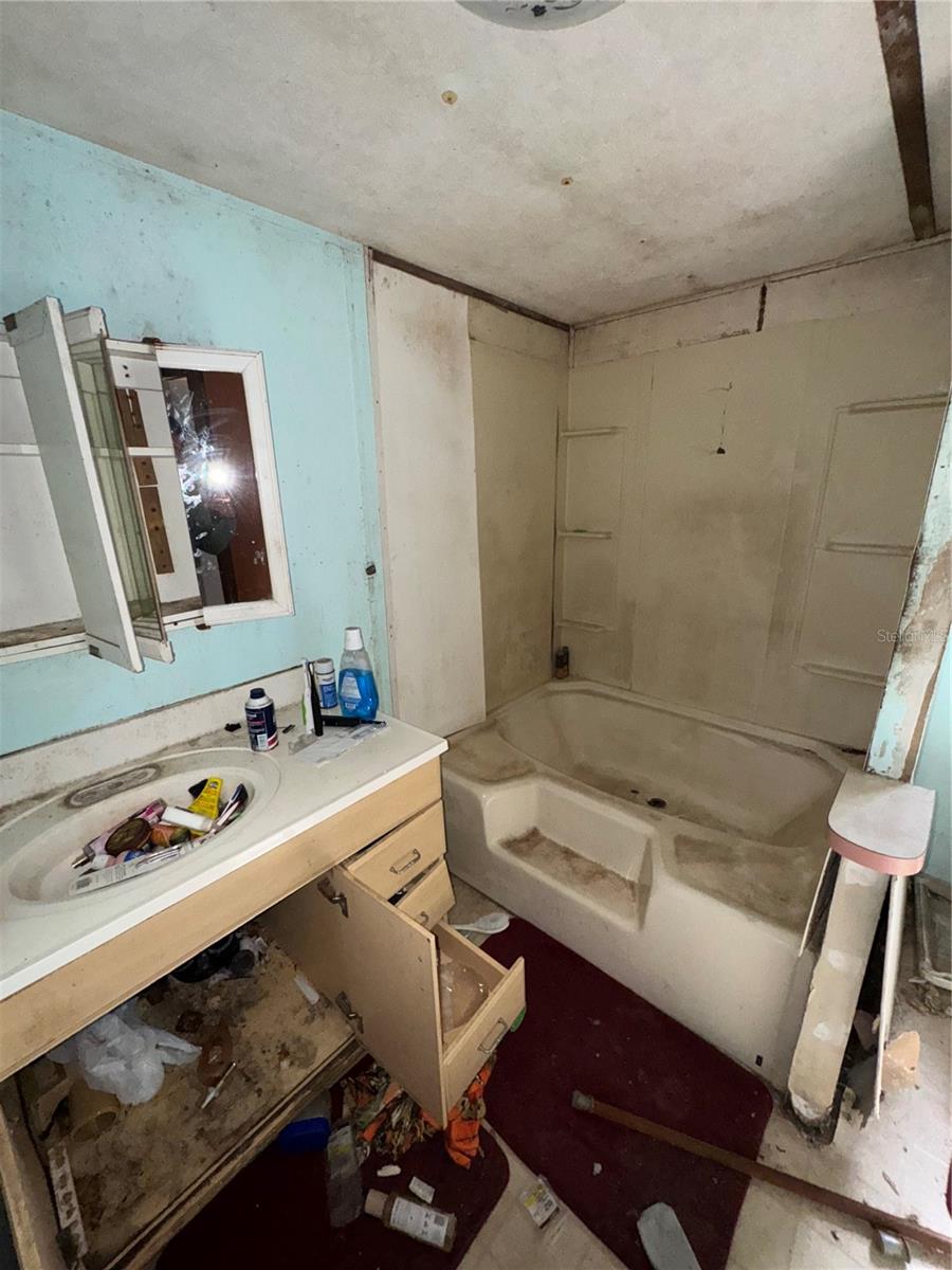 Image 23 of 26 For 8921 Hammock Loop