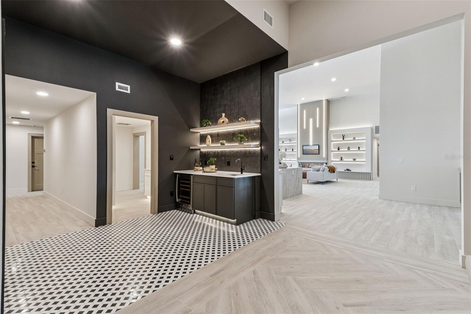 Image 18 of 58 For 1447 Bird Road