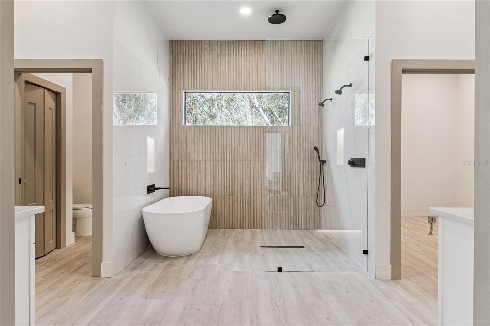 Image 23 of 58 For 1447 Bird Road