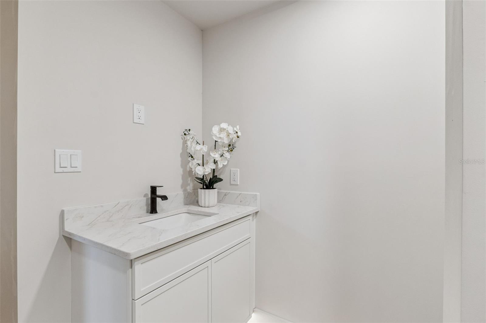 Image 39 of 58 For 1447 Bird Road