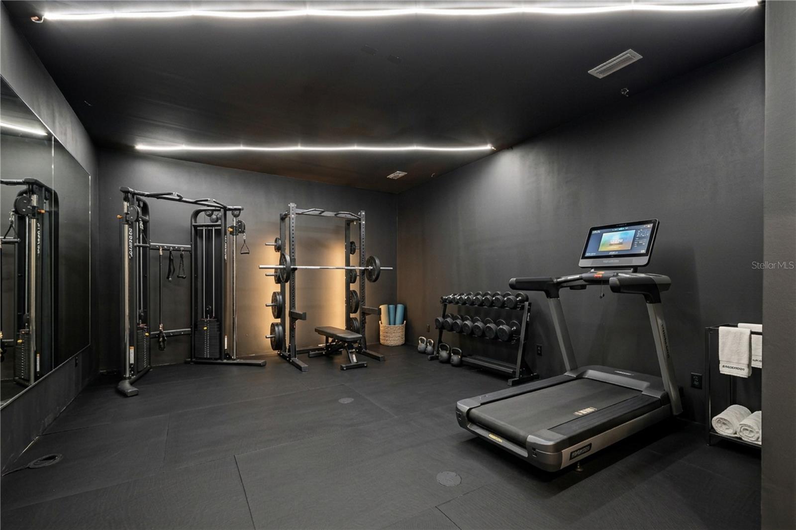 Image 43 of 58 For 1447 Bird Road