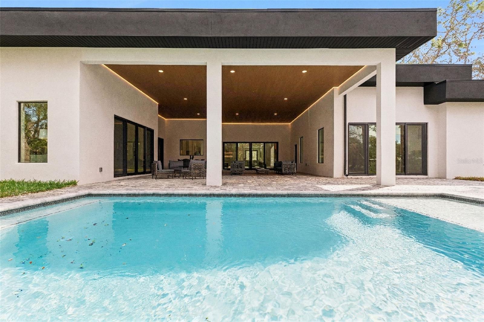 Image 48 of 58 For 1447 Bird Road