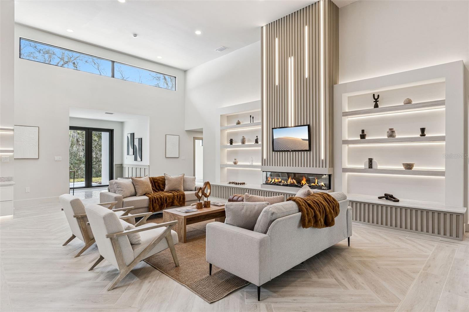 Image 7 of 58 For 1447 Bird Road