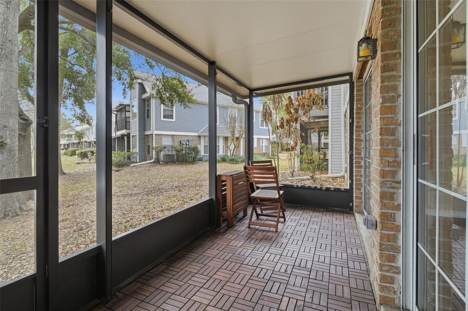 Image 17 of 37 For 2201 Coach House Boulevard 208