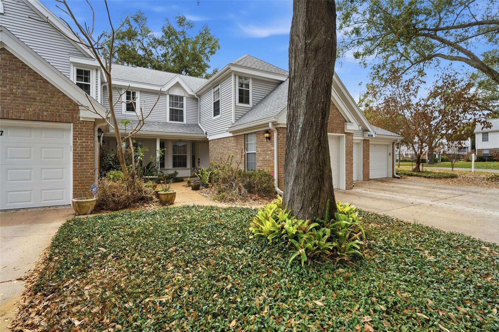 Image 4 of 37 For 2201 Coach House Boulevard 208