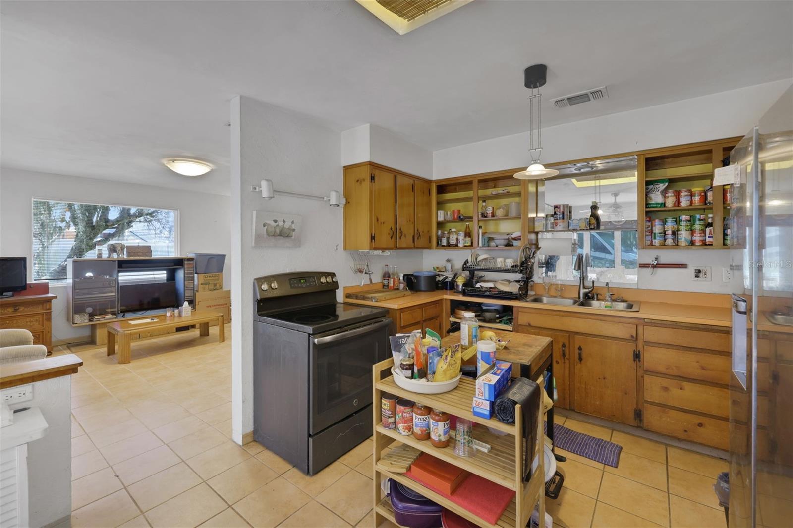 Image 14 of 50 For 410 Acacia Circle