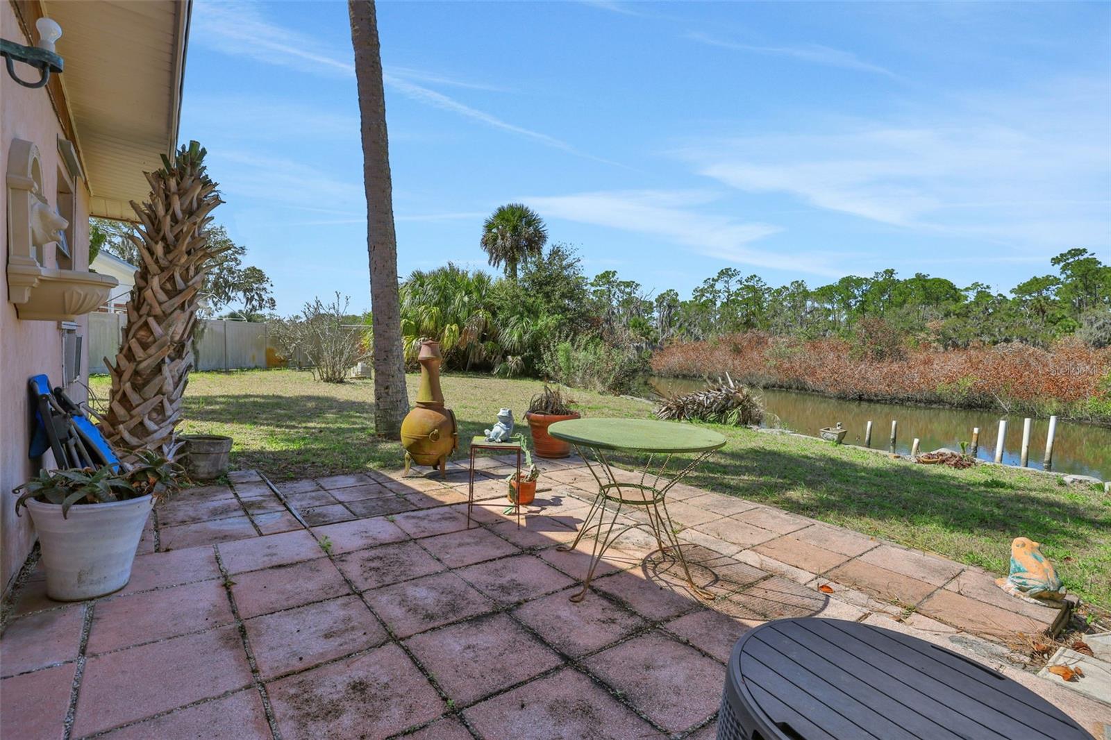 Image 2 of 50 For 410 Acacia Circle