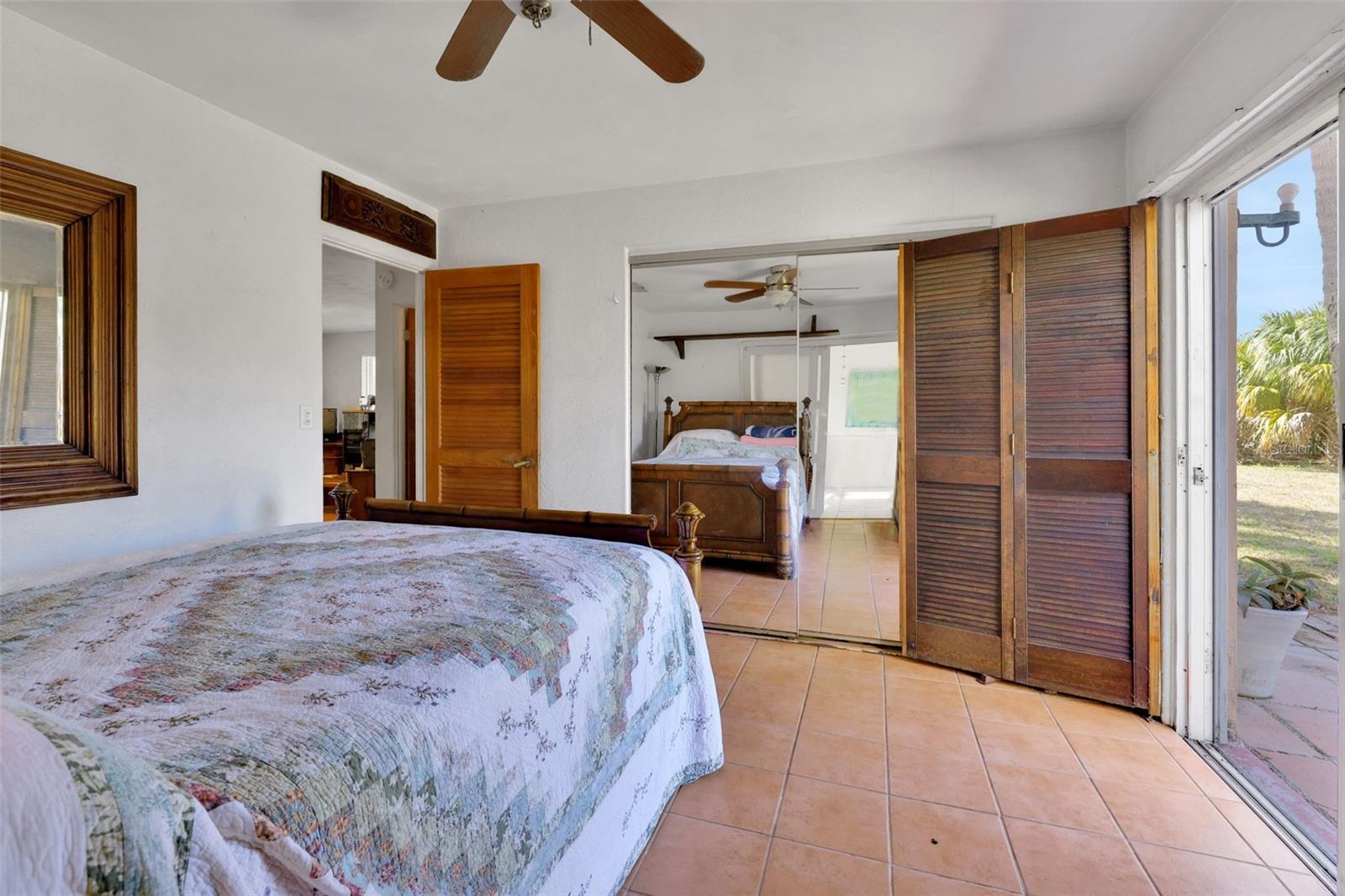 Image 23 of 50 For 410 Acacia Circle